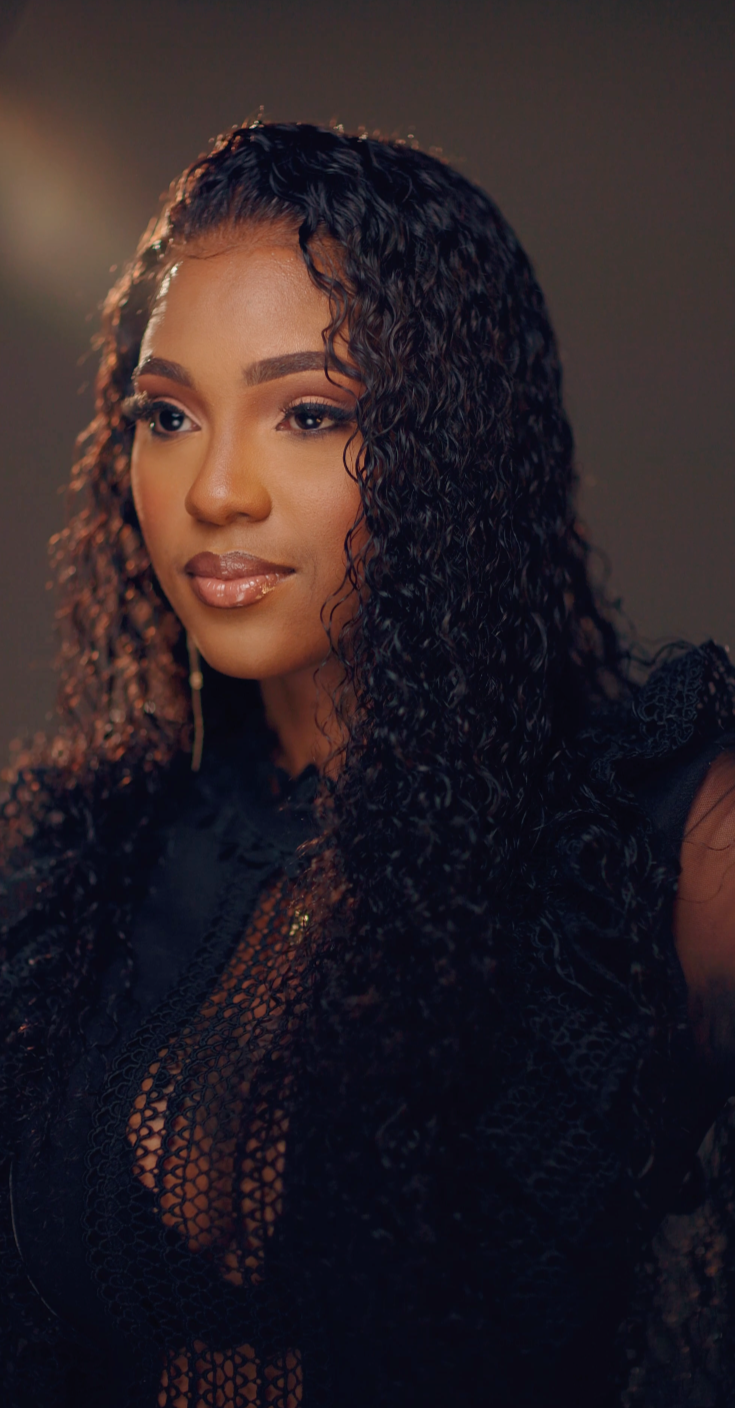 Curly Majesty
