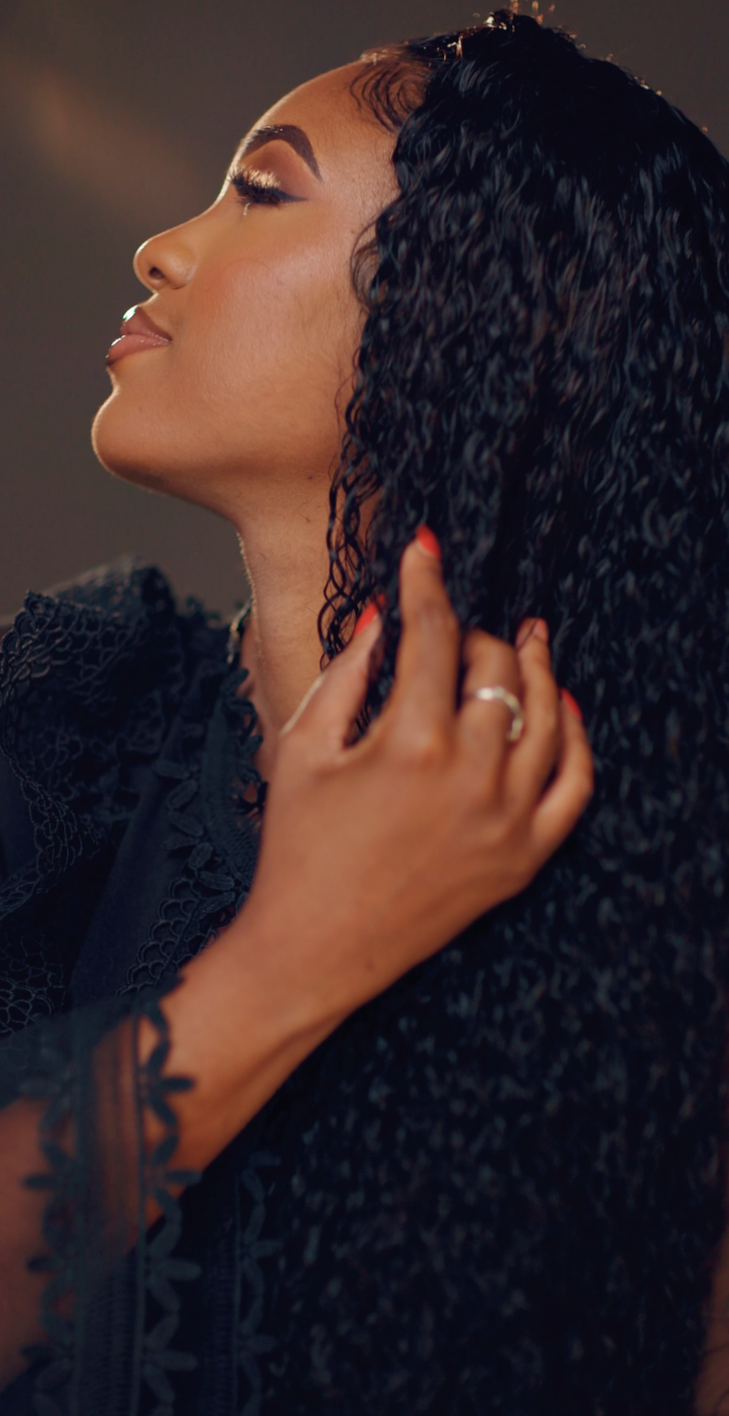 Curly Majesty